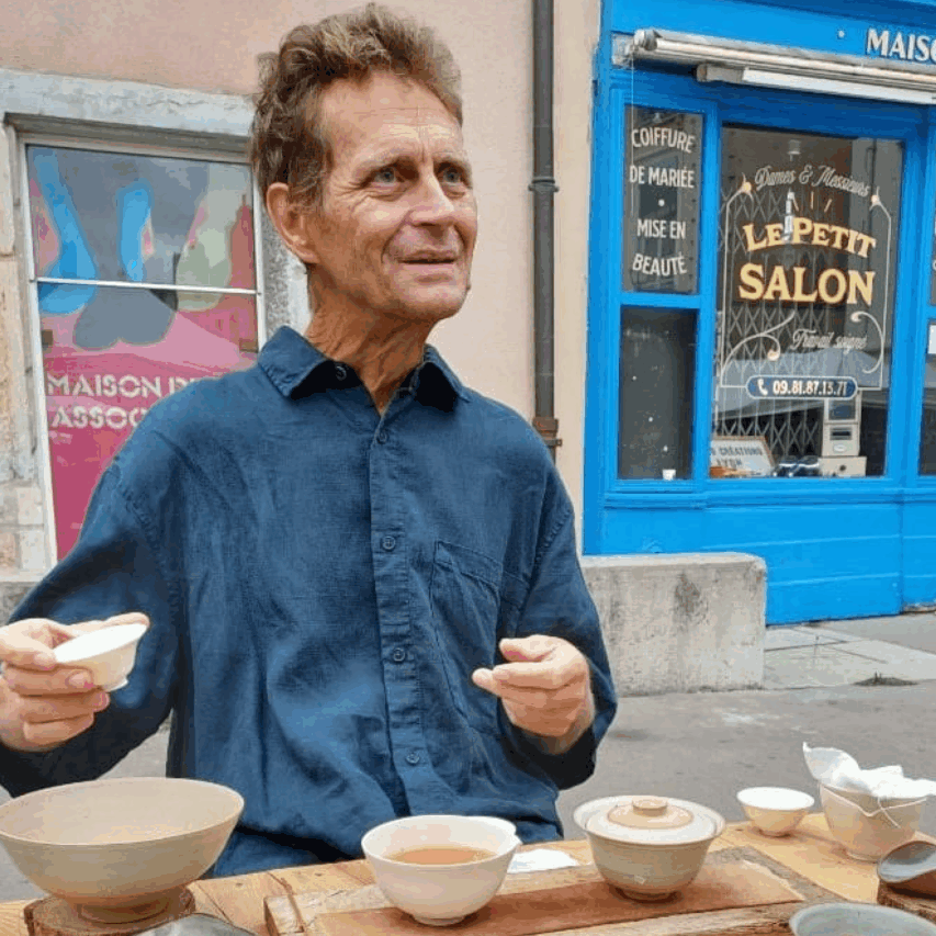 Du thé aux Tupiniers